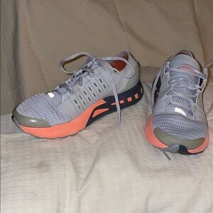 Under Armour Sneakers